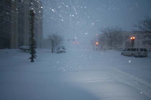 beausnowstormpeoria110.jpg