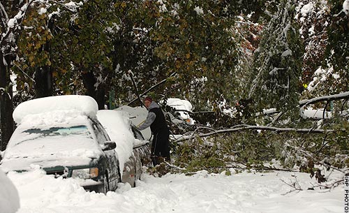 buffalohistoricsnowfall7.jpg